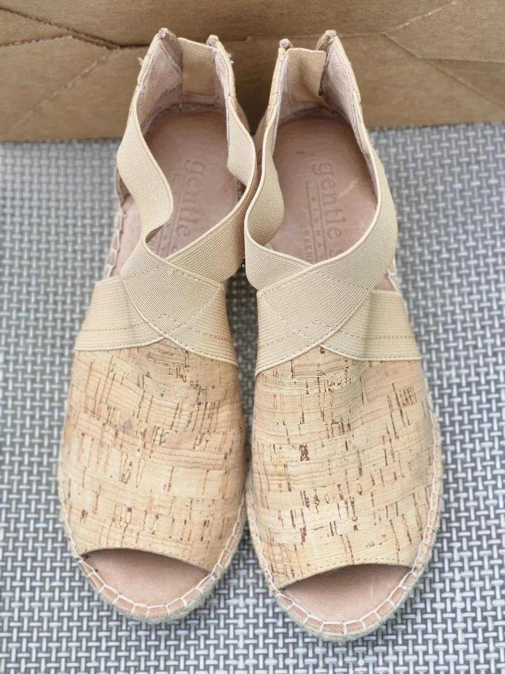Gentle Souls Kenneth Cole Colleen Cork Wedges 6M